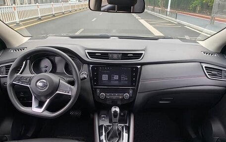 Nissan Qashqai, 2022 год, 1 830 000 рублей, 5 фотография