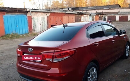 KIA Rio III рестайлинг, 2017 год, 1 350 000 рублей, 4 фотография