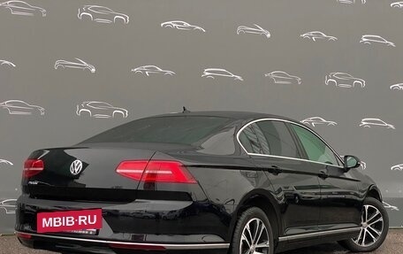 Volkswagen Passat B8 рестайлинг, 2019 год, 2 498 100 рублей, 2 фотография