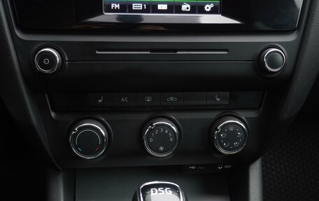 Skoda Octavia, 2015 год, 1 350 000 рублей, 22 фотография