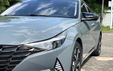 Hyundai Elantra, 2022 год, 1 700 000 рублей, 3 фотография