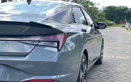 Hyundai Elantra, 2022 год, 1 700 000 рублей, 7 фотография