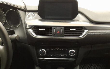 Mazda 6, 2016 год, 1 999 000 рублей, 15 фотография