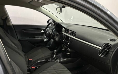 KIA Rio IV, 2017 год, 930 000 рублей, 11 фотография