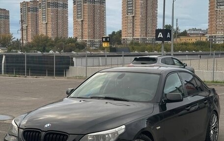 BMW 5 серия, 2004 год, 1 000 000 рублей, 4 фотография