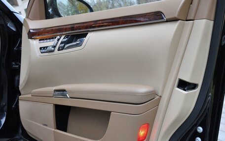 Mercedes-Benz S-Класс, 2007 год, 1 485 000 рублей, 30 фотография