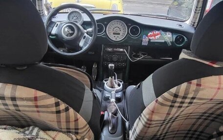 MINI Hatch, 2003 год, 450 000 рублей, 6 фотография