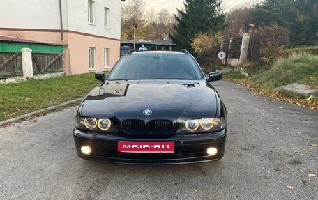 BMW 5 серия, 2003 год, 680 000 рублей, 1 фотография