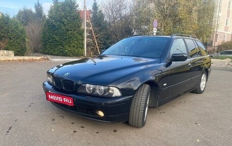 BMW 5 серия, 2003 год, 680 000 рублей, 9 фотография