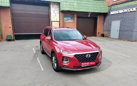 Hyundai Santa Fe IV, 2018 год, 3 050 000 рублей, 1 фотография