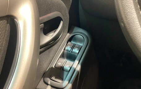 Renault Duster I рестайлинг, 2014 год, 990 000 рублей, 14 фотография