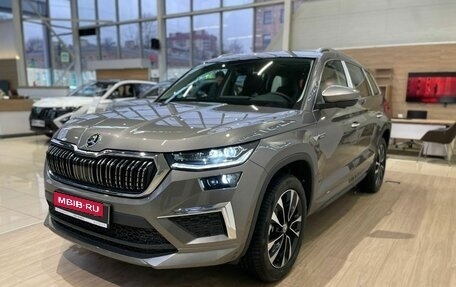 Skoda Kodiaq I, 2025 год, 4 900 000 рублей, 3 фотография