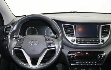 Hyundai Tucson III, 2017 год, 1 990 000 рублей, 14 фотография