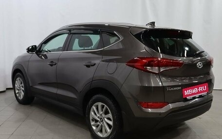 Hyundai Tucson III, 2017 год, 1 990 000 рублей, 6 фотография