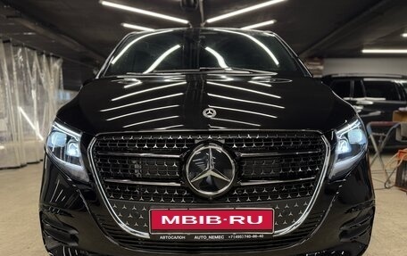 Mercedes-Benz V-Класс, 2025 год, 17 300 000 рублей, 2 фотография