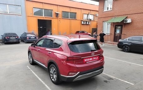 Hyundai Santa Fe IV, 2018 год, 3 050 000 рублей, 4 фотография