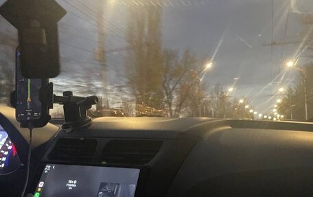 Hyundai Solaris II рестайлинг, 2013 год, 825 000 рублей, 2 фотография