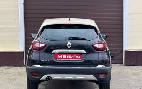 Renault Kaptur I рестайлинг, 2017 год, 1 095 000 рублей, 5 фотография