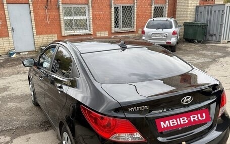 Hyundai Solaris II рестайлинг, 2013 год, 825 000 рублей, 8 фотография