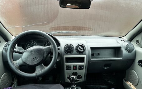 Renault Logan I, 2007 год, 200 000 рублей, 17 фотография