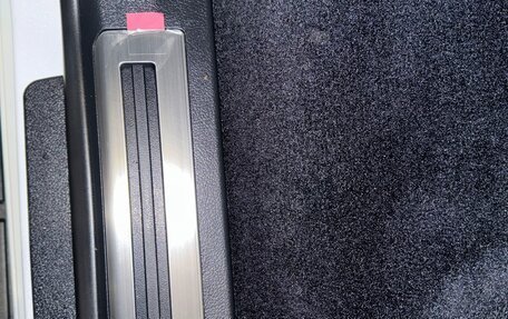 Toyota Land Cruiser 200, 2017 год, 15 000 000 рублей, 3 фотография