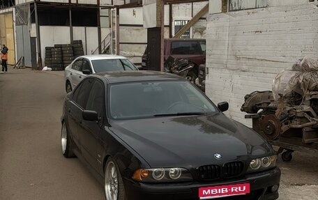BMW 5 серия, 1999 год, 730 000 рублей, 1 фотография