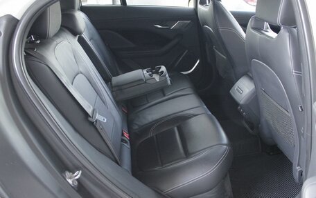 Jaguar I-Pace I, 2019 год, 3 600 000 рублей, 14 фотография