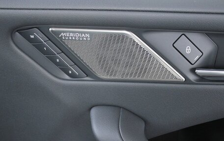 Jaguar I-Pace I, 2019 год, 3 600 000 рублей, 15 фотография