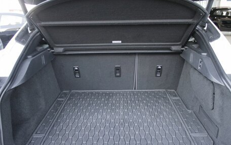 Jaguar I-Pace I, 2019 год, 3 600 000 рублей, 16 фотография