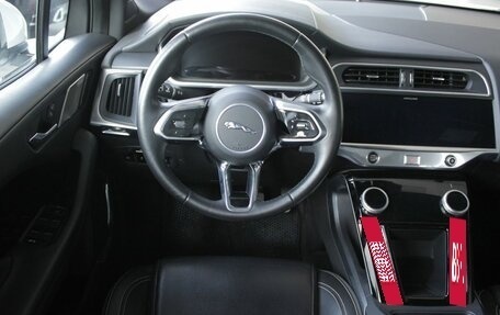 Jaguar I-Pace I, 2019 год, 3 600 000 рублей, 12 фотография