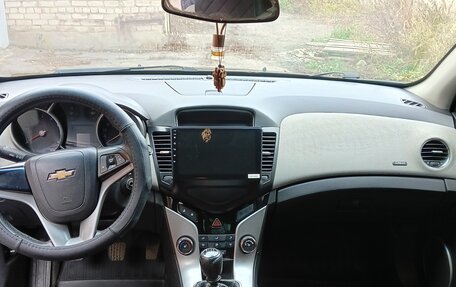 Chevrolet Cruze II, 2012 год, 710 000 рублей, 6 фотография