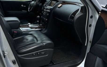 Infiniti QX56, 2011 год, 1 850 000 рублей, 13 фотография