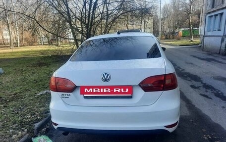 Volkswagen Jetta VI, 2014 год, 600 000 рублей, 2 фотография
