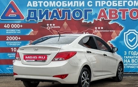 Hyundai Solaris II рестайлинг, 2014 год, 910 000 рублей, 3 фотография