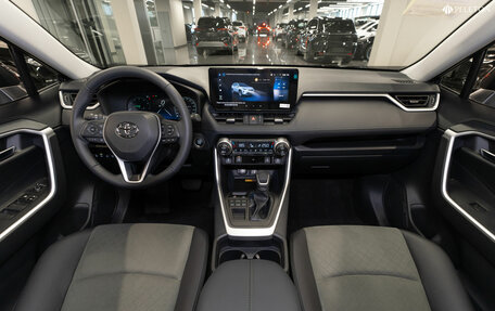 Toyota RAV4, 2025 год, 4 150 000 рублей, 8 фотография