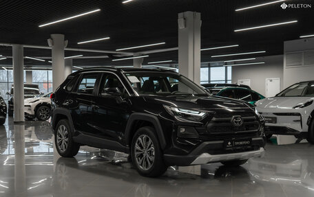 Toyota RAV4, 2025 год, 4 150 000 рублей, 2 фотография