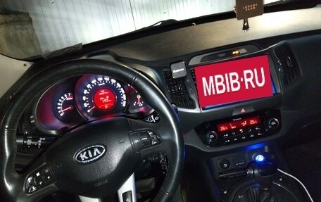 KIA Sportage III, 2011 год, 1 100 000 рублей, 1 фотография