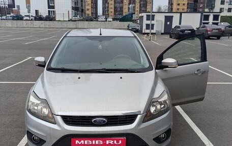 Ford Focus II рестайлинг, 2008 год, 420 000 рублей, 2 фотография