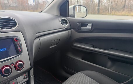 Ford Focus II рестайлинг, 2008 год, 420 000 рублей, 17 фотография