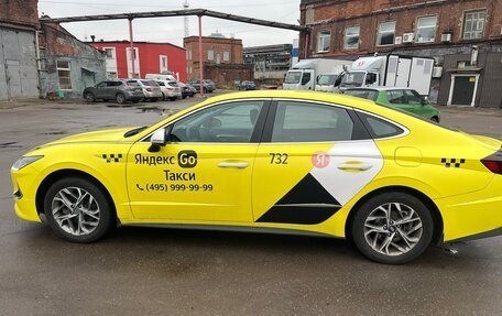 Hyundai Sonata VIII, 2021 год, 1 450 000 рублей, 2 фотография