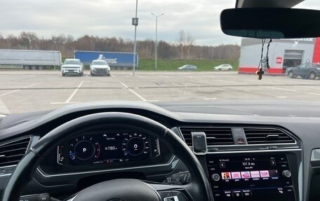 Volkswagen Tiguan II, 2020 год, 1 800 000 рублей, 9 фотография