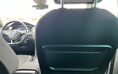 Volkswagen Tiguan II, 2020 год, 1 800 000 рублей, 23 фотография