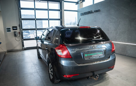 KIA cee'd I рестайлинг, 2010 год, 550 000 рублей, 6 фотография