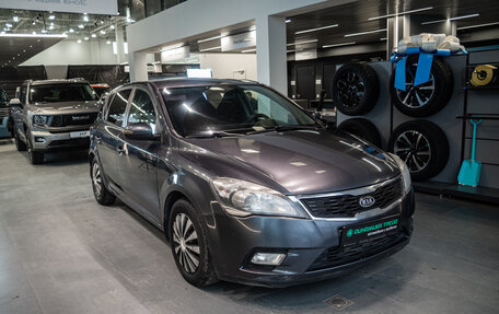 KIA cee'd I рестайлинг, 2010 год, 550 000 рублей, 4 фотография