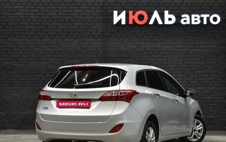 Hyundai i30 II рестайлинг, 2015 год, 1 300 000 рублей, 7 фотография