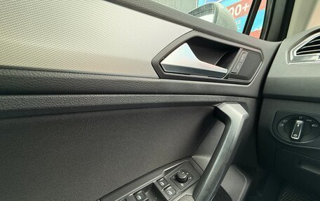 Volkswagen Tiguan II, 2019 год, 2 255 000 рублей, 15 фотография