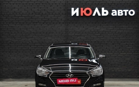 Hyundai Solaris II рестайлинг, 2017 год, 1 200 000 рублей, 2 фотография