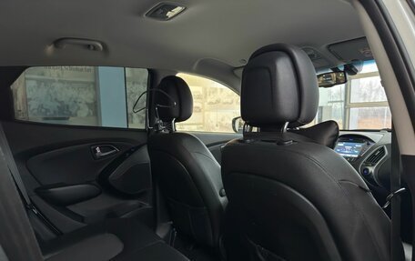 Hyundai ix35 I рестайлинг, 2015 год, 1 300 000 рублей, 27 фотография