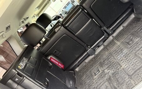 Toyota Land Cruiser 200, 2011 год, 2 065 000 рублей, 4 фотография