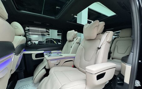 Mercedes-Benz V-Класс, 2025 год, 14 190 000 рублей, 24 фотография